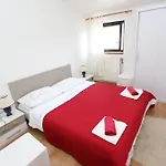 Apartments Milena